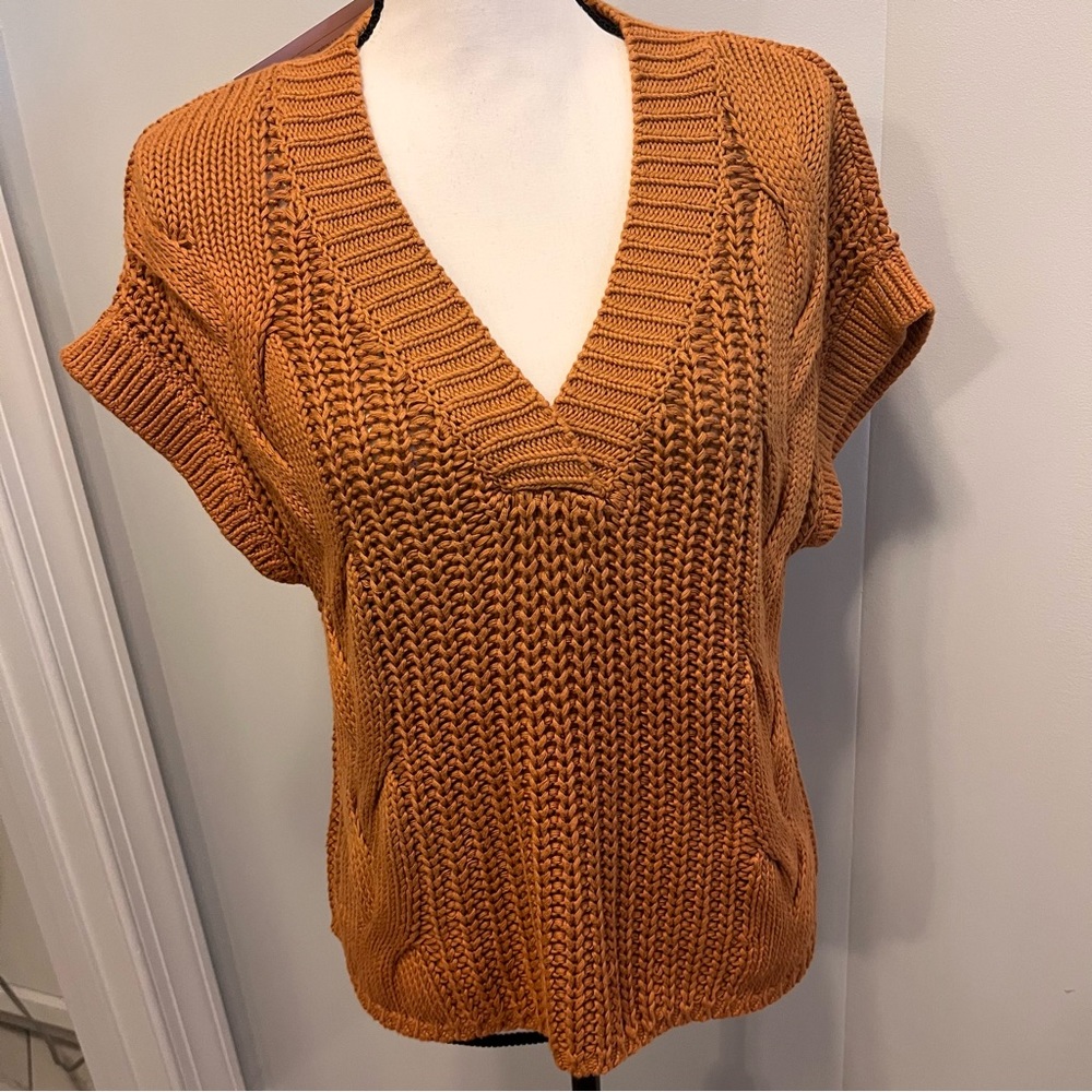 CABLE CREWNECK VEST - 525 NWT